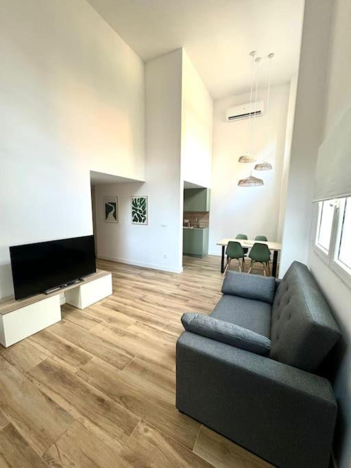Gran Apartamento A Pie De Calle Valencia Exteriör bild