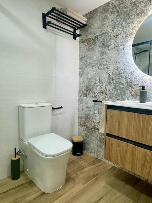 Gran Apartamento A Pie De Calle Valencia Exteriör bild