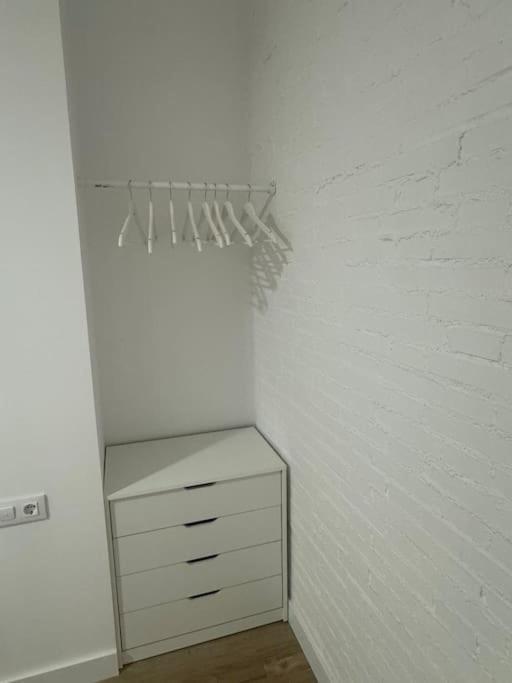 Gran Apartamento A Pie De Calle Valencia Exteriör bild