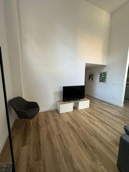 Gran Apartamento A Pie De Calle Valencia Exteriör bild