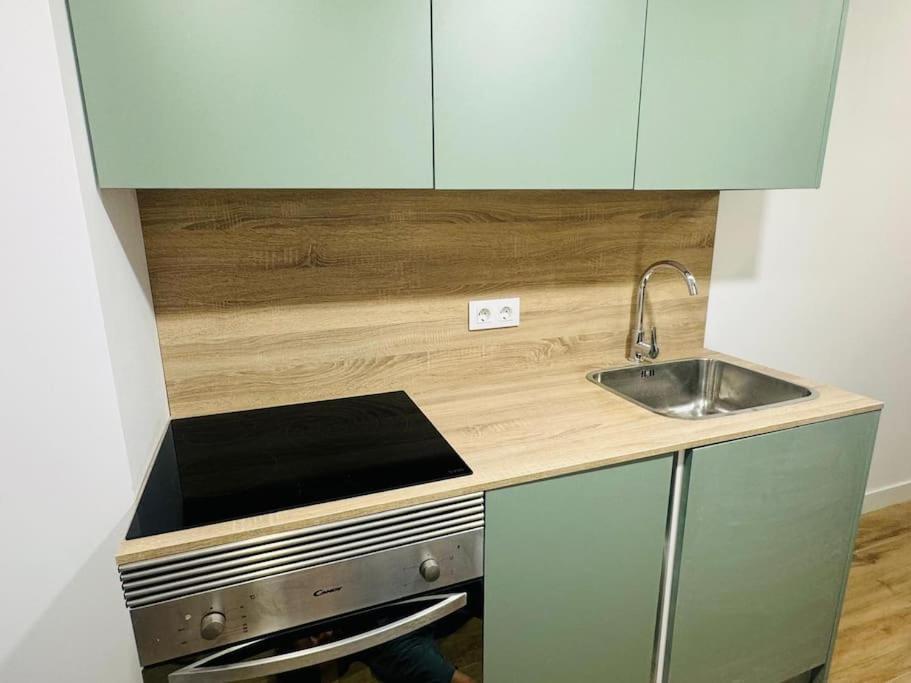 Gran Apartamento A Pie De Calle Valencia Exteriör bild